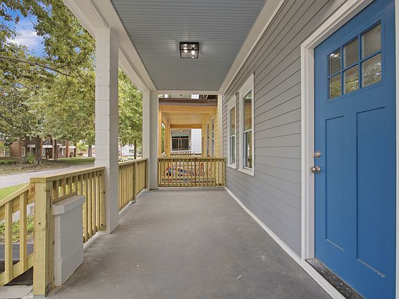 3rd image of 1007 E Park Ave #2