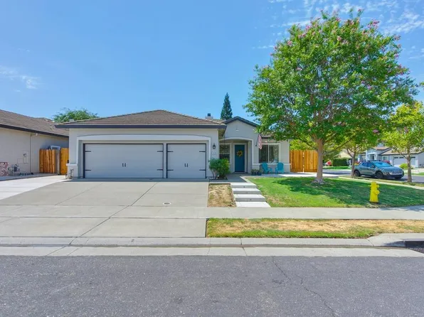 12 Rosemary Ct, Roseville, CA 95678