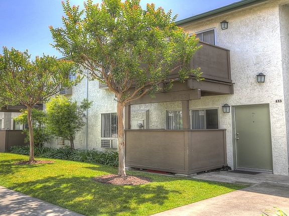 4th image of 16205 Woodruff Ave APT 6