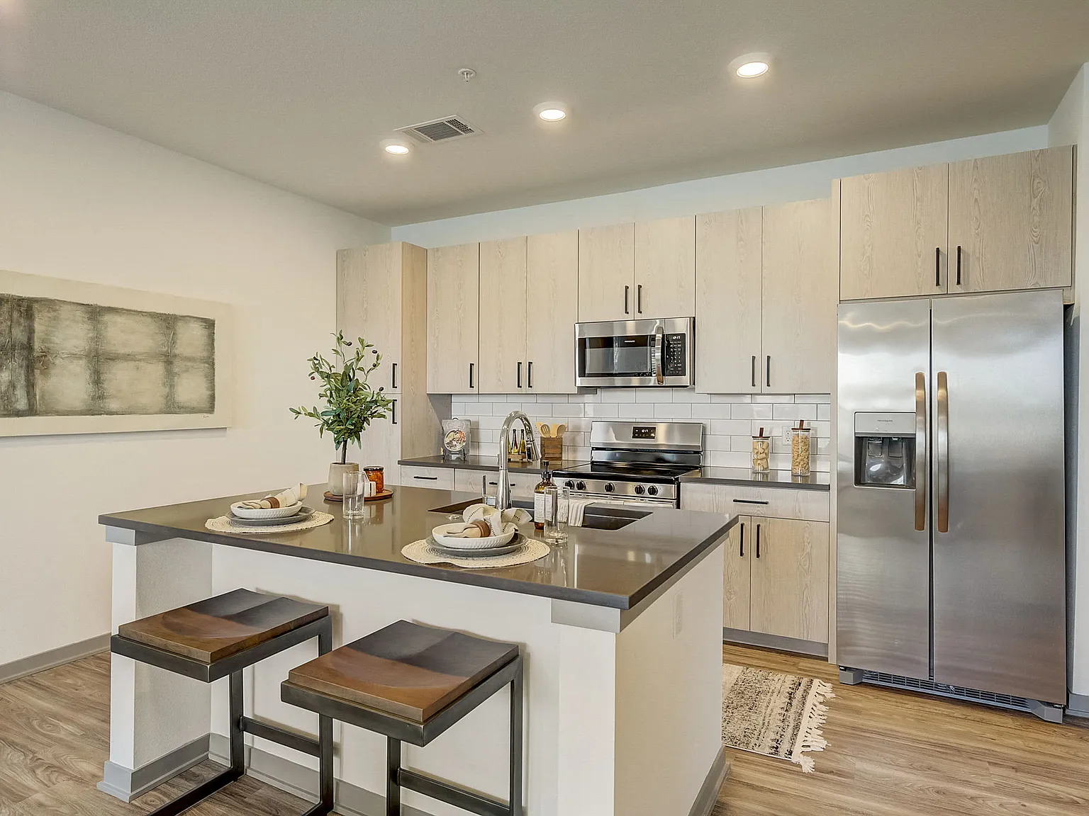 Alta25 Luxury Apartment Homes — Photo 3