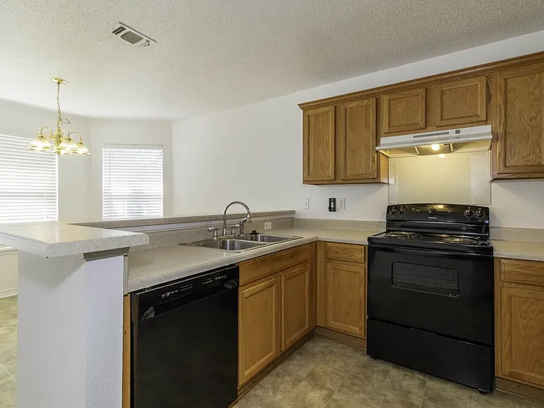 11107 Dede Dr — Photo 14