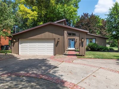 152 Burns Rd, Elyria, OH, 44035