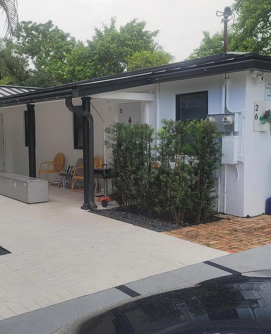 2 bed, 2.0 bath, 1325 sqft, $2,800 — Photo 3