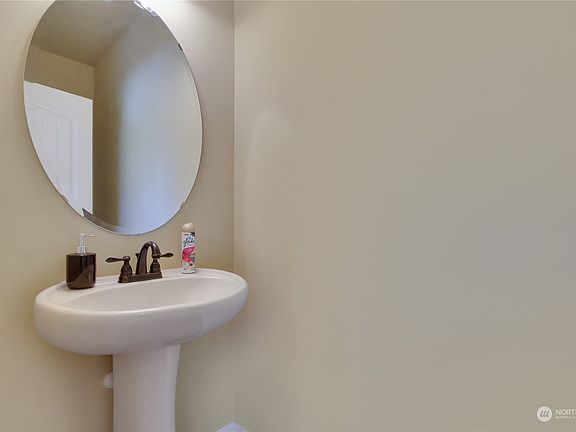 5th image of 7407 137th Street Ct E