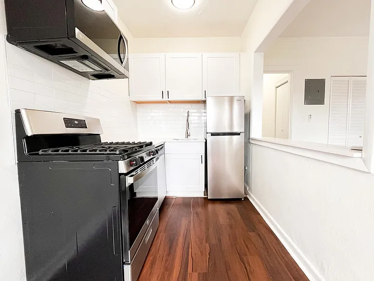 Park Place Apartments — Photo 27