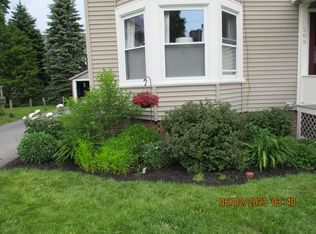 207 Dartmouth St #2, Portland, ME 04103