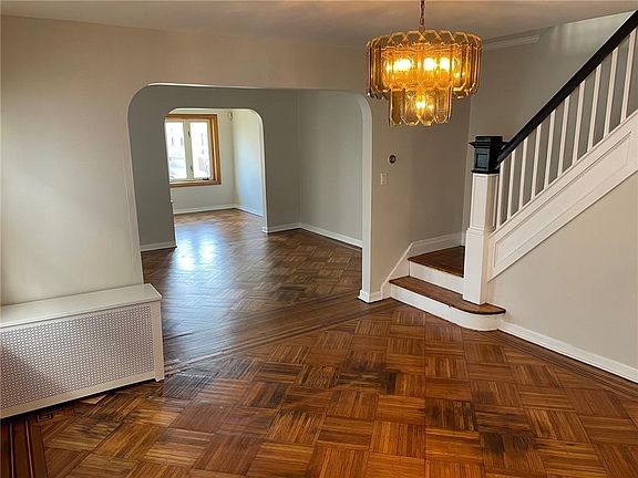 5th image of 1474 E 59th St