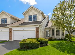 128 Fairfax Cir, Sugar Grove, IL 60554