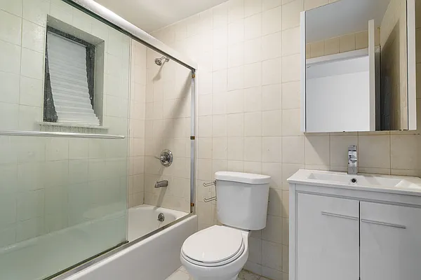 Rented by MNS | media 19