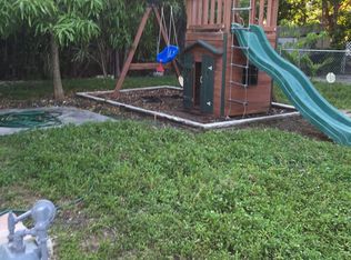 1371 NE 181st St, North Miami Beach, FL 33162