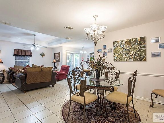 3rd image of 3019 Basque Dr