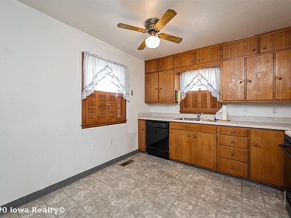 5th image of 810 E Franklin Ave