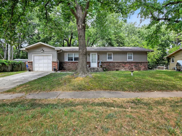 2435 E Catalpa Street, Springfield, MO 65804