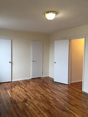 Rented by Giaps Realty Group LLC | media 12