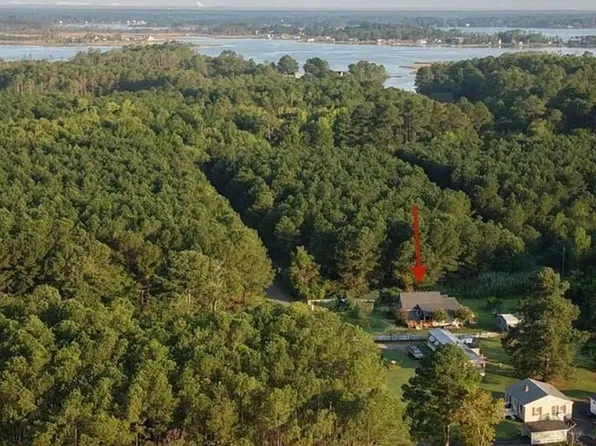 9571 Rowes Point Rd, Hayes, VA 23072