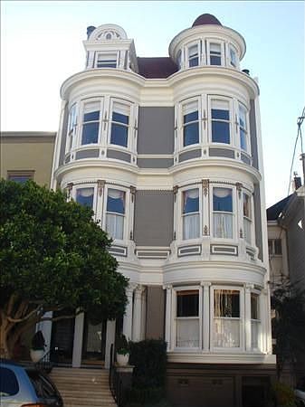 1st image of 2865 Washington St