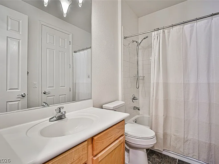 7109 Via Campanile Ave — Photo 24