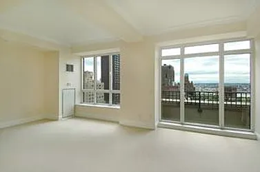 Rented by Beekman Regent Leasing 