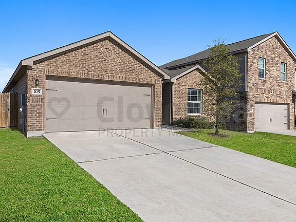 2nd image of 105 Allington Cir