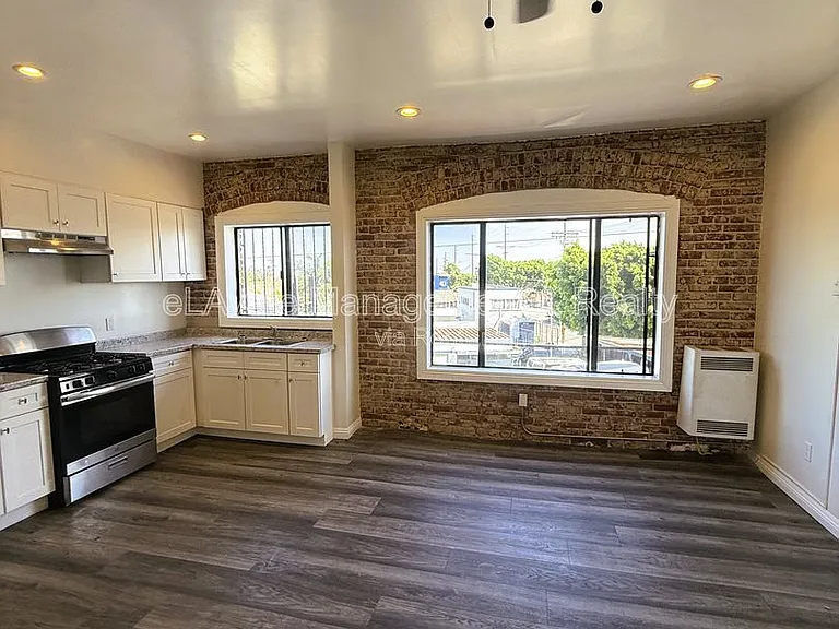 2195 Whittier Blvd #205 — Photo 6