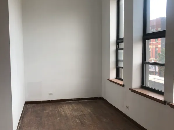 1320 N Milwaukee Ave #2, Chicago, IL 60622