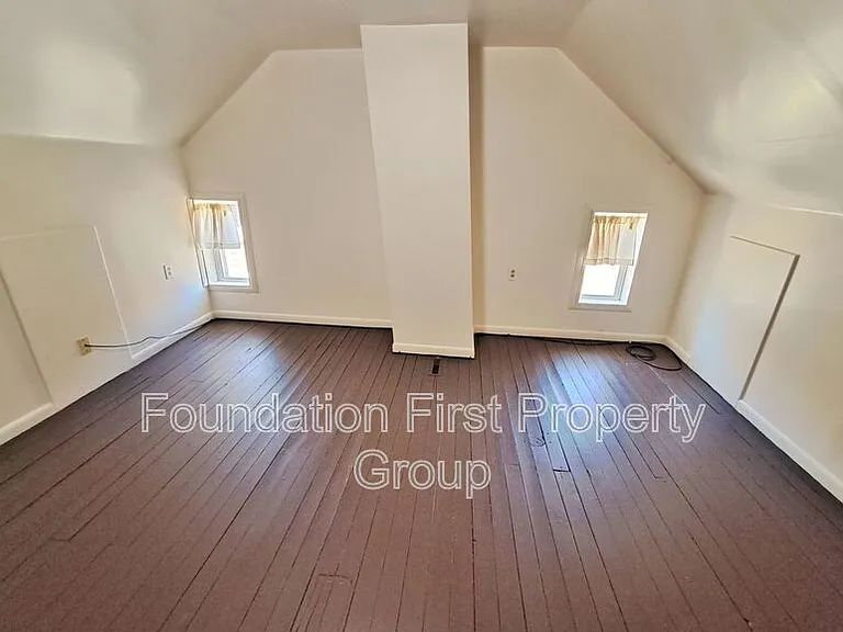 118 S Franklin St #2 — Photo 26