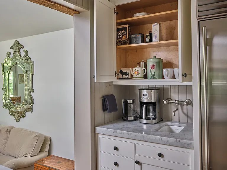Coffee and Tea Station - Let's us know your favorites and we stock it all for check in.