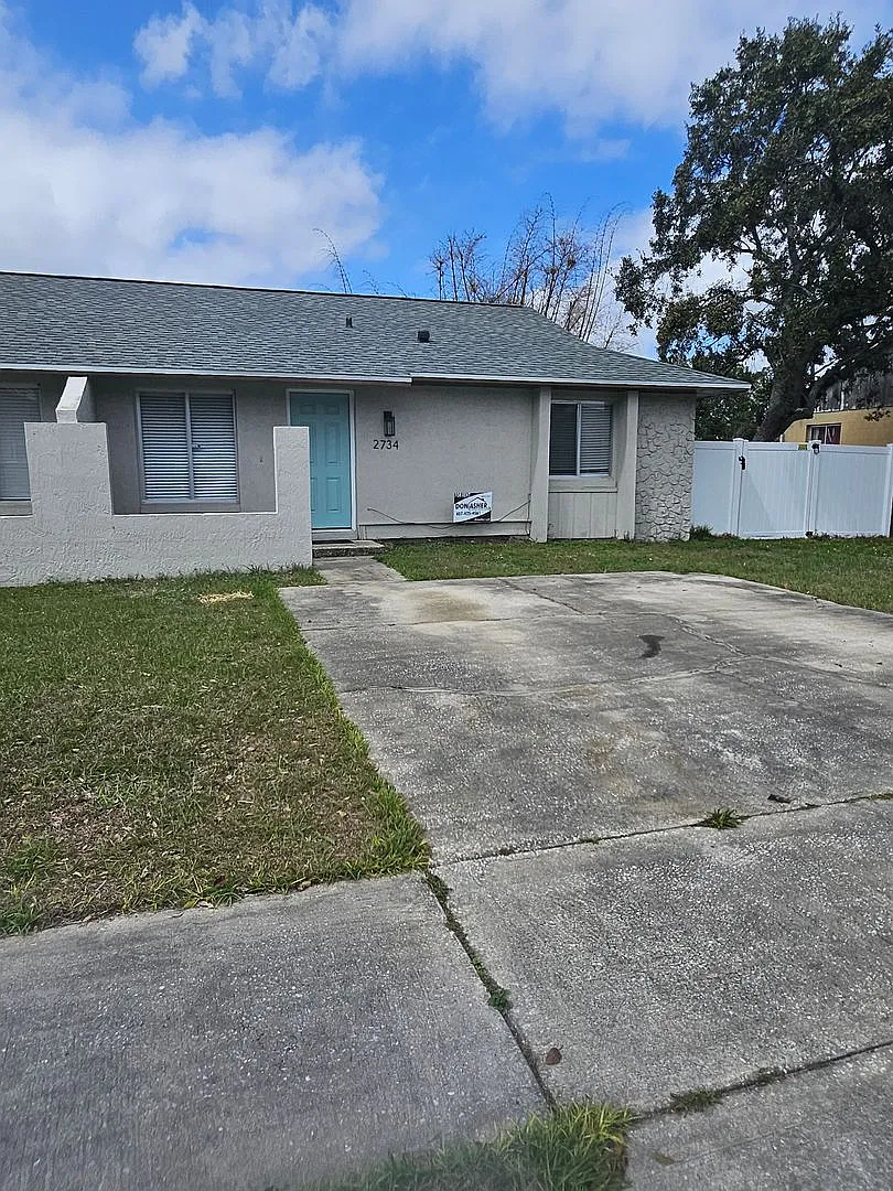 Building Photo - 2734 Coral Reef Dr