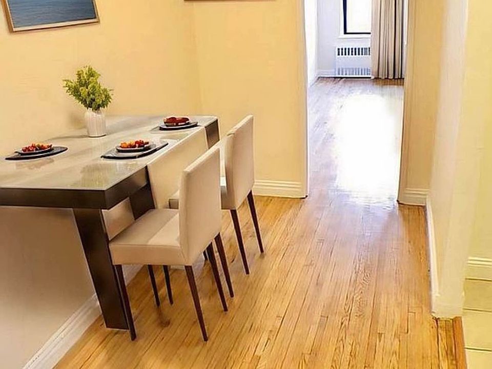 2nd image of 1616 2nd Ave APT 4D