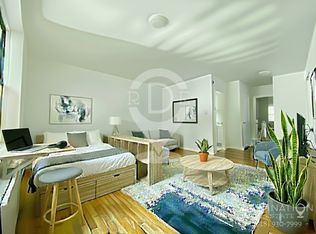 91 Ocean Pkwy APT 2C, Brooklyn, NY 11218