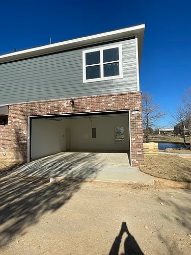 1170 Sheldon Dr #C Photo 1