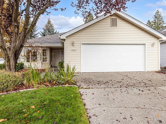 2nd image of 3820 S Greystone Ln