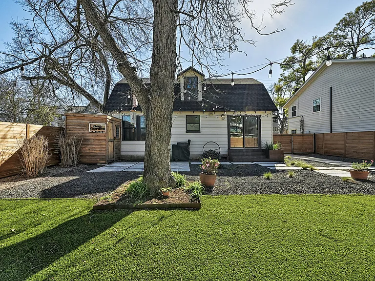 3006 Govalle Ave — Photo 22