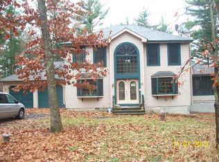 328 Estate Dr, East Stroudsburg, PA