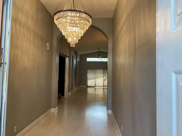 3 bed, 2.0 bath, $4,100 — Photo 4