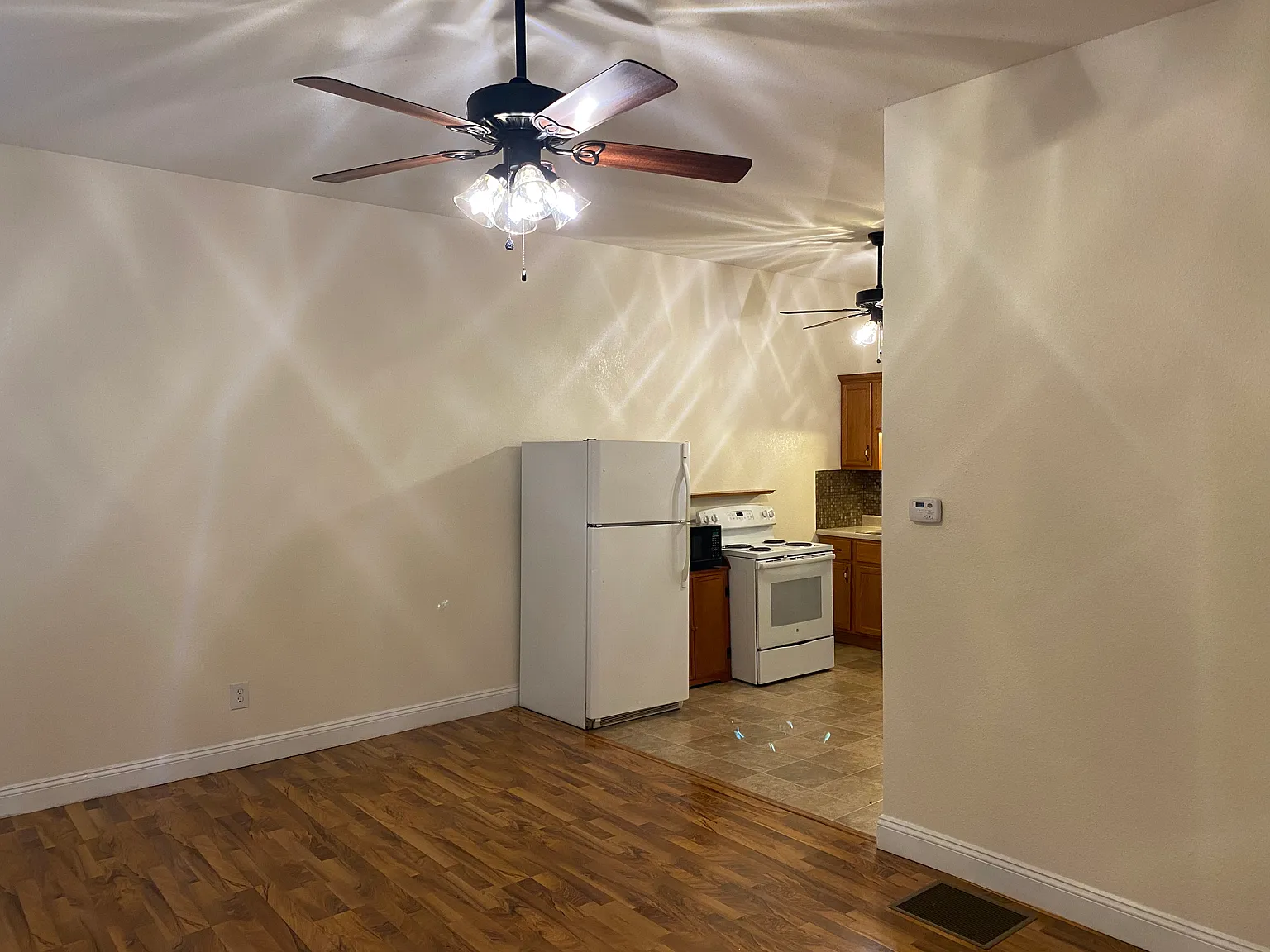 1 bed, 600 sqft, $900 — Photo 4