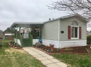 6 Elizabeth Ln, North Windham, CT 06256