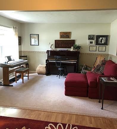 3rd image of 11611 NE Tamarisk Blvd