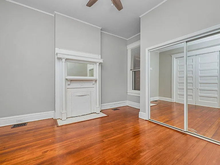 2215 W Grace St #1 — Photo 8