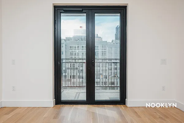Rented by Nooklyn NYC LLC | media 44