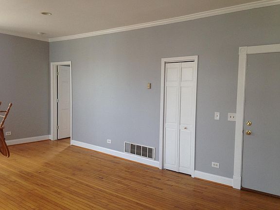 5th image of 914 N California Ave APT 2F