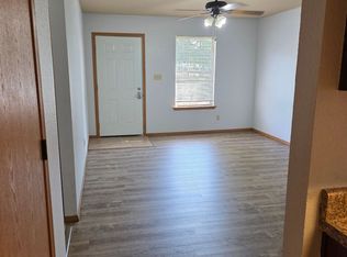 317-319 SW 5th St, Spiro, OK 74959