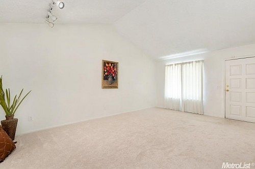 5th image of 3408 42nd St