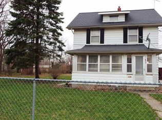 625 Adrian St, Waterloo, IA 50703