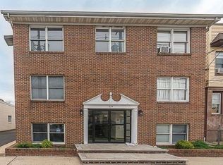 634 S Broad St APT B2, Elizabeth, NJ 07202