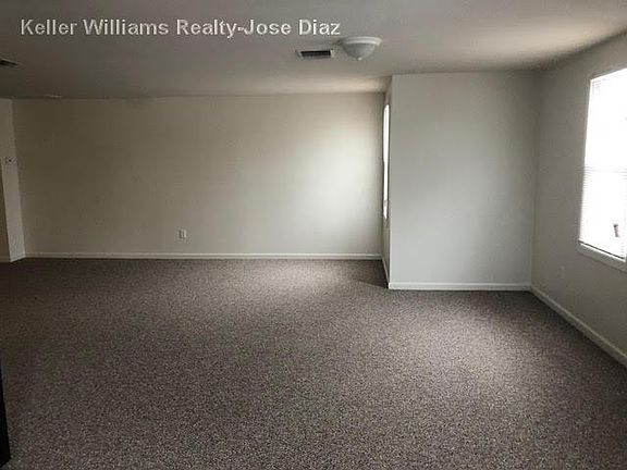 5th image of 1704 Broad St Unit 6