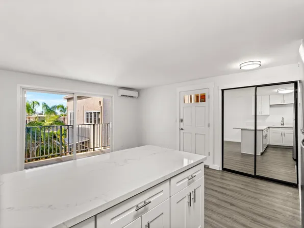 4057 Brant St APT 8, San Diego, CA 92103