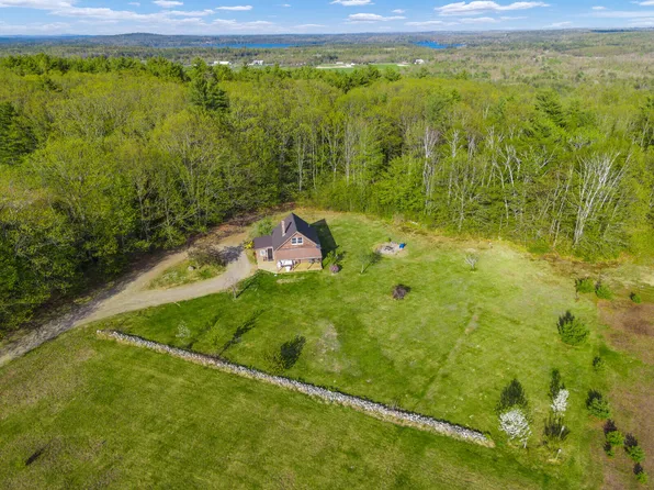 135 North Pond Road, Rome, ME 04963