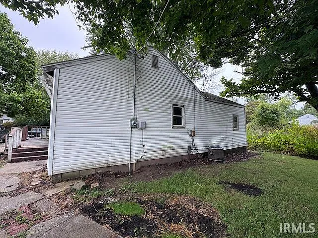 2 bed, 1.0 bath, 1020 sqft, $800 — Photo 4