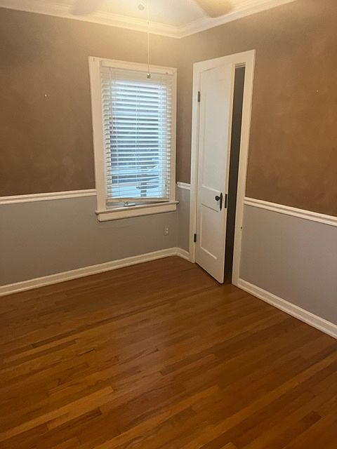 2nd image of 1432 W Yale St #2